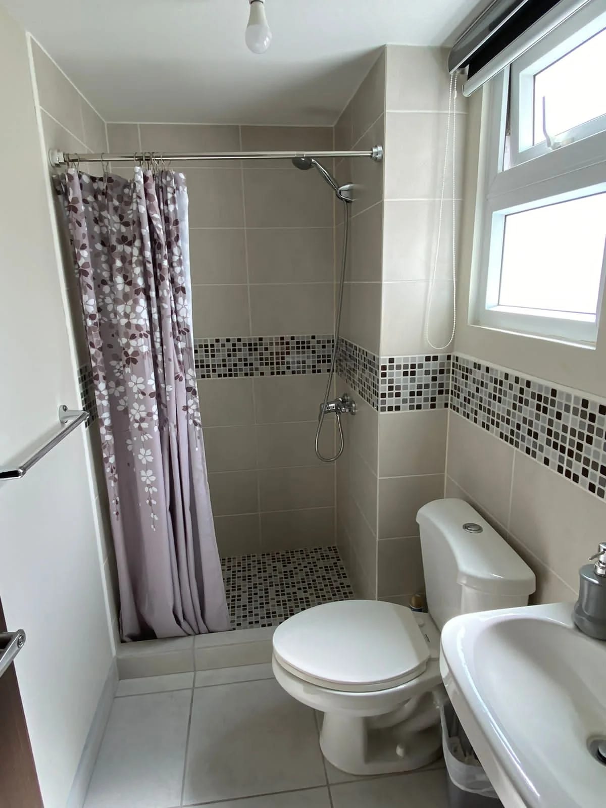 Apartamento en Venta — Apartamento en Venta en Condado Naranjo, Zona 4 Mixco, Guatemala, Ciudad — foto 3 de 7