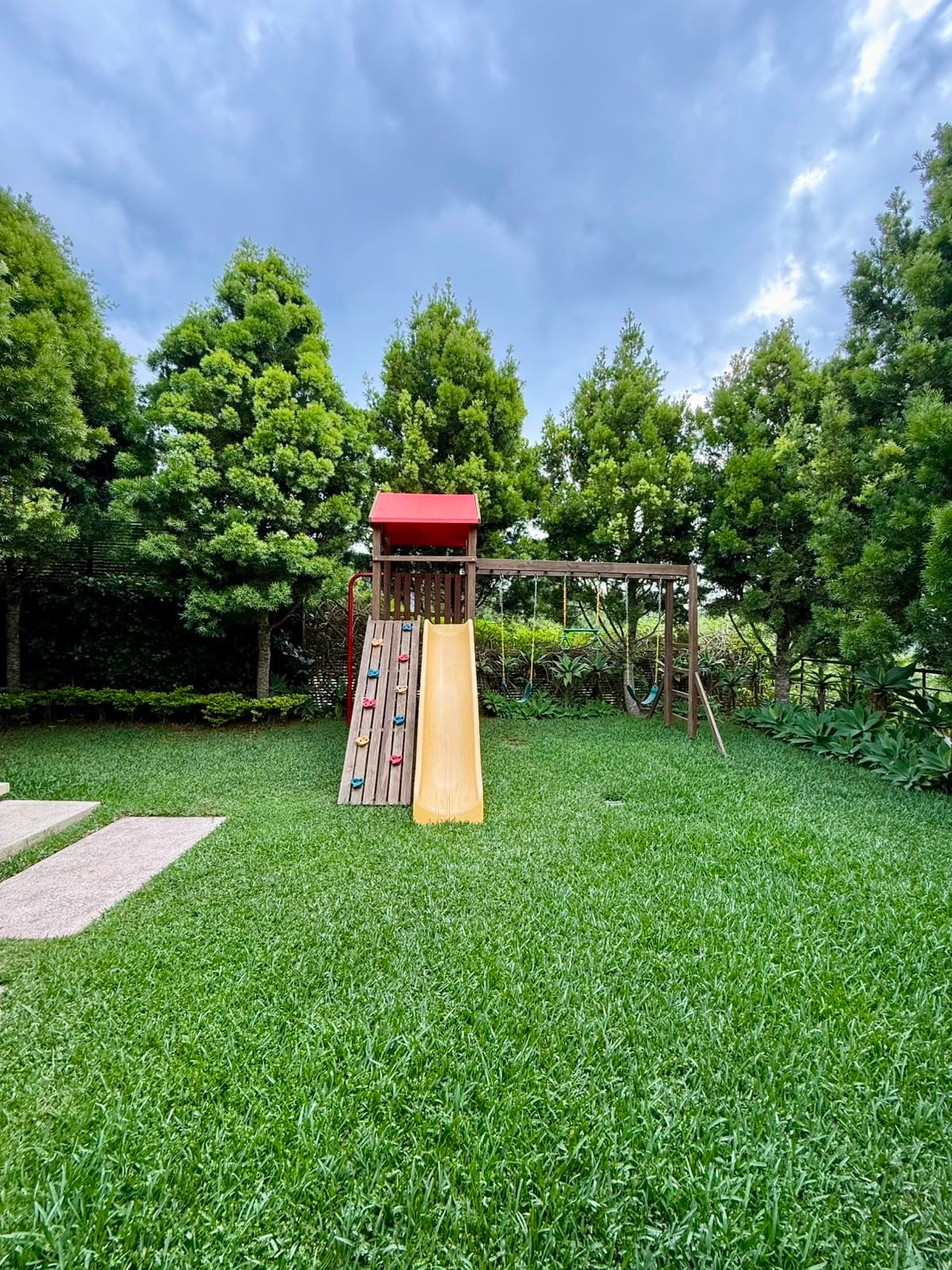 Casa en venta | 5 hab | jardín | 6 parqueos | Residencias Concepcion — Casa en Venta en Pradera Concepción, Carretera a El Salvador, Guatemala, Ciudad — foto 17 de 17