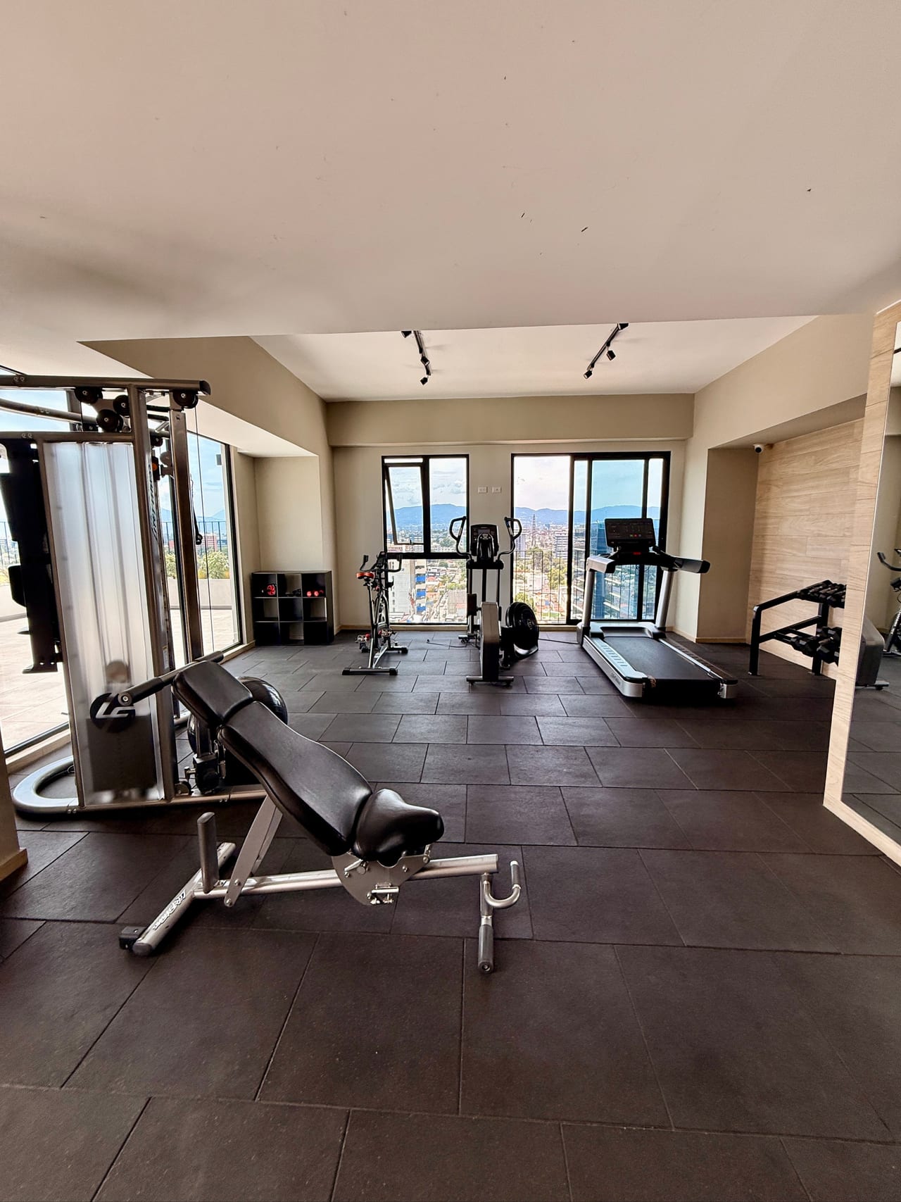 Apartamento 3 hab | Estudio | 3 baños | 3 parqueos | Meraki 10 — Apartamento en Venta en Meraki Z10, Zona 10, Guatemala, Ciudad — foto 17 de 17