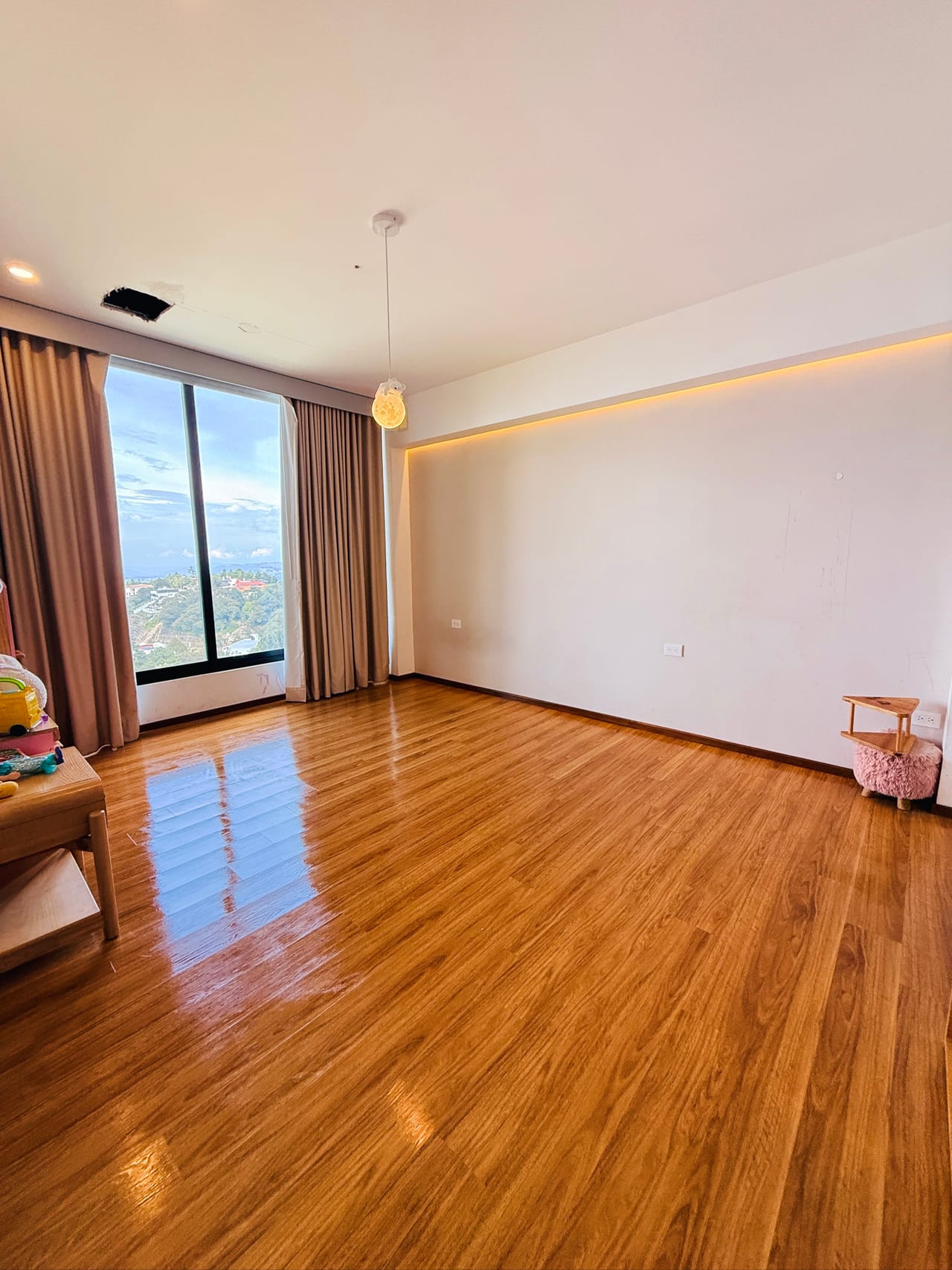 Casa en venta | 3 habitaciones | lindas vistas | Jardín — Casa en Venta en Carretera a El Salvador, Guatemala, Ciudad — foto 5 de 10