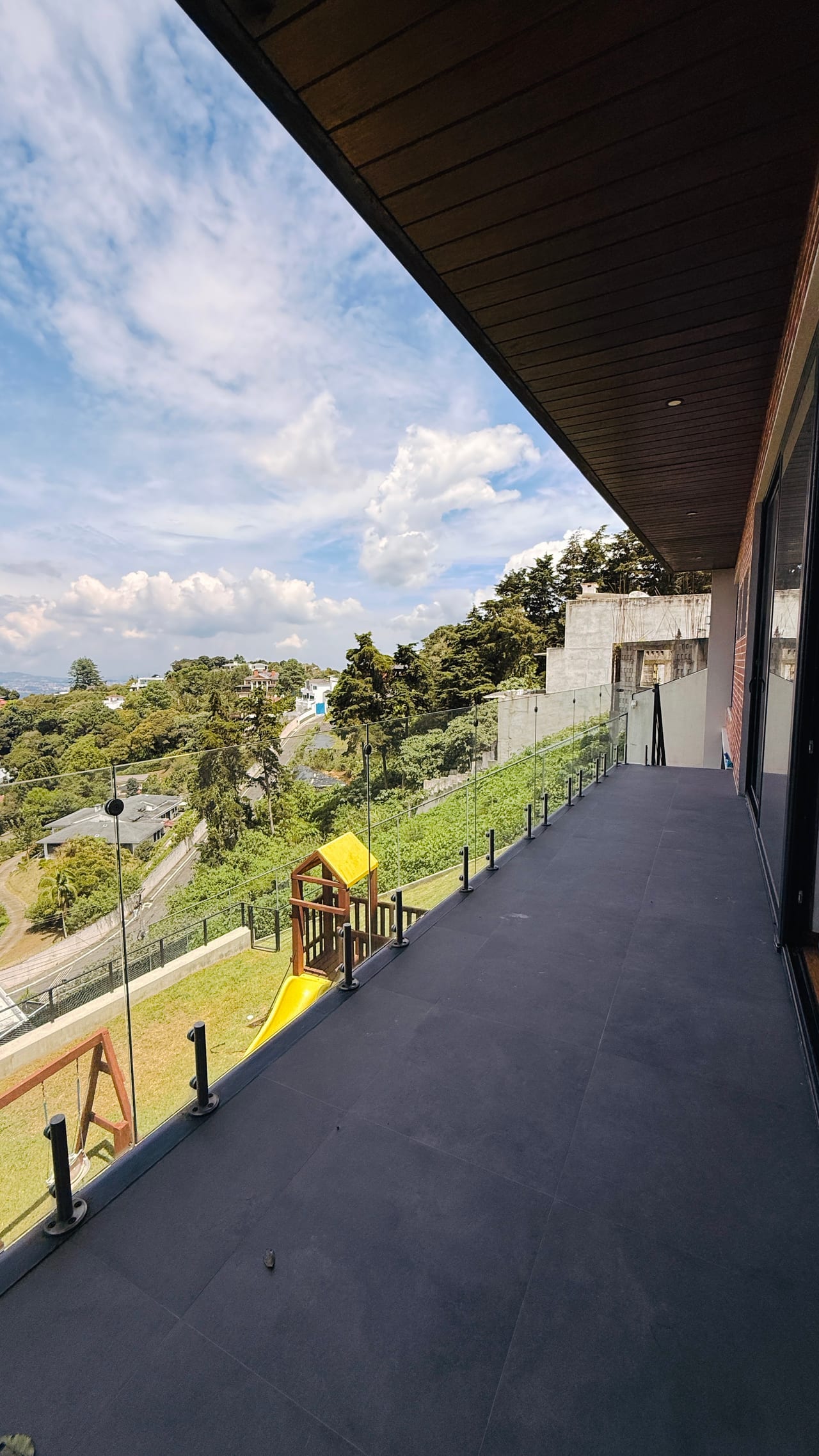 Casa en venta | 3 habitaciones | lindas vistas | Jardín — Casa en Venta en Carretera a El Salvador, Guatemala, Ciudad — foto 9 de 10