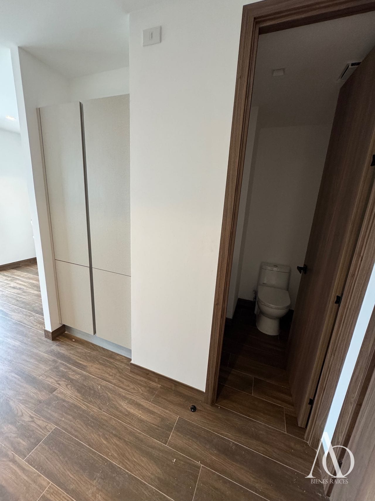 Apartamento en Alquiler Edificio Vila Quince, zona 15 VH2 N9 — Apartamento en Alquiler en Vila Quince, Zona 15, Guatemala, Ciudad — foto 4 de 15