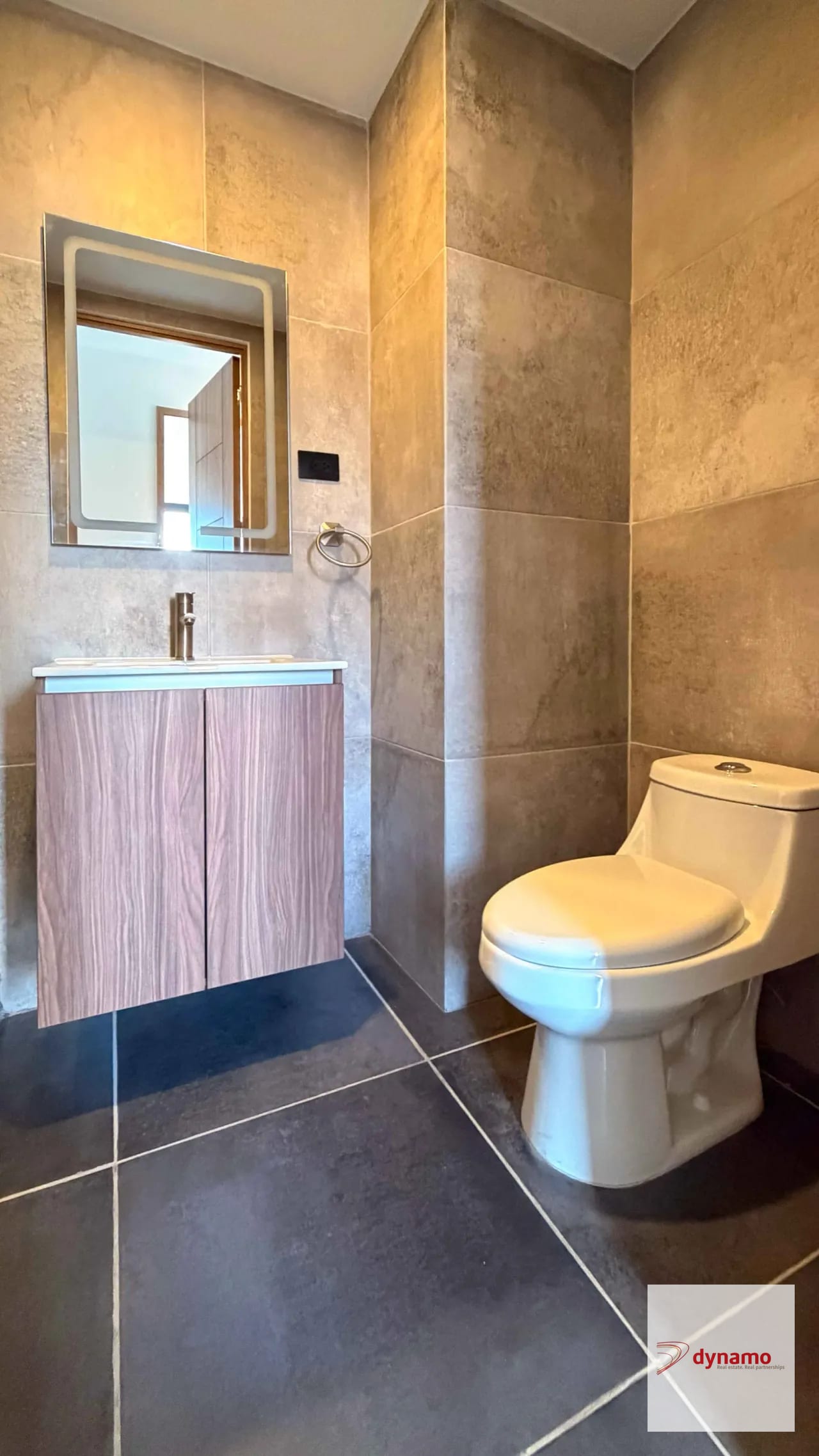 Apartamento para Estrenar en Renta, Zona 10 — Apartamento en Alquiler en Zona 10, Guatemala, Ciudad — foto 4 de 12
