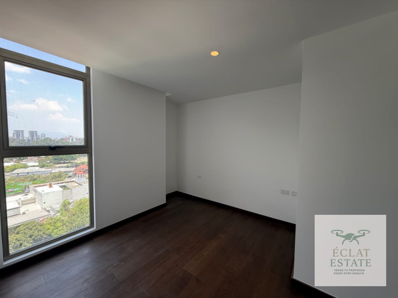 Apartamento nuevo en renta en Atarah zona 10 — Apartamento en Alquiler en Atarah, Zona 10, Guatemala, Ciudad — foto 2 de 12