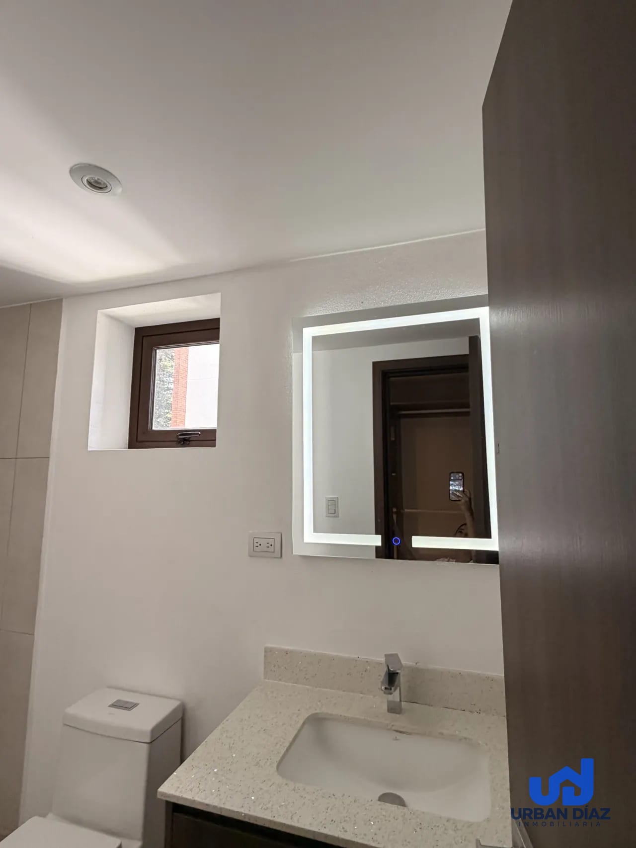 Apartamento en San Isidro 20/21, Zona 16 — Apartamento en Alquiler en San Isidro 20/21, Zona 16, Guatemala, Ciudad — foto 11 de 17