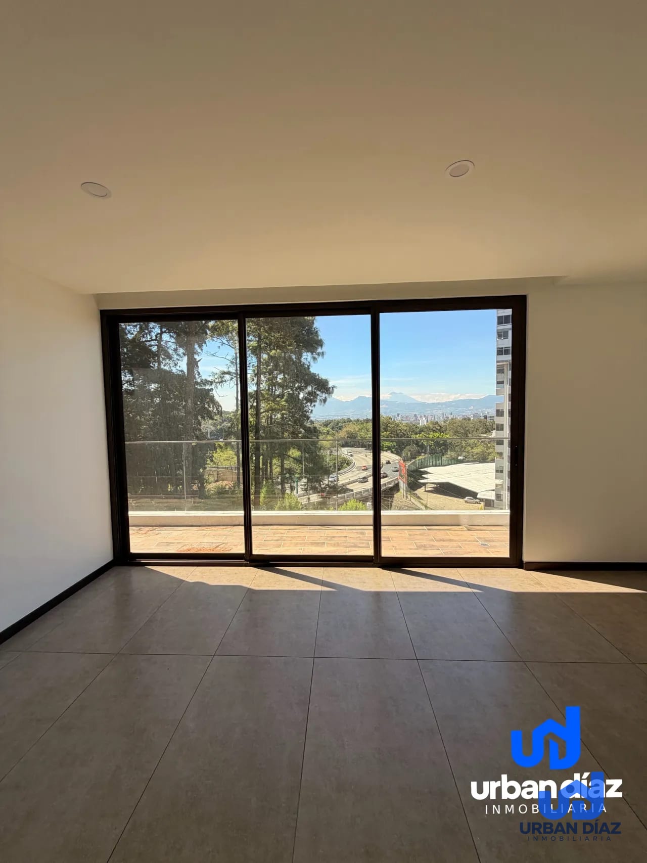 Apartamento en Zona 15 — Apartamento en Venta en San Lázaro, Zona 15, Guatemala, Ciudad — foto 3 de 15