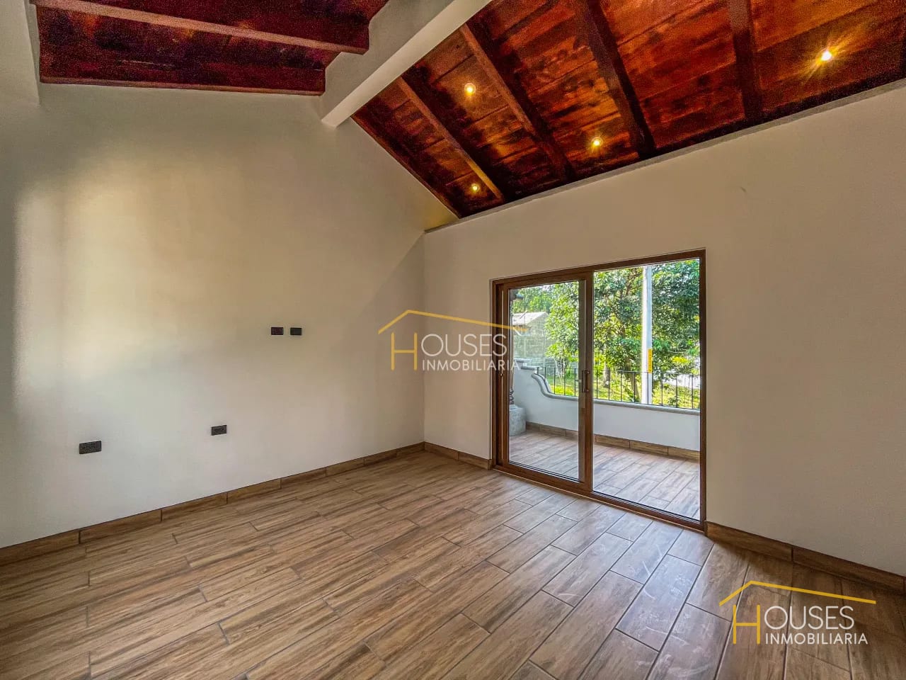 Vendo Casa en Antigua Gardens, Alotenango — Casa en Venta en Antigua Gardens, Alotenango, Sacatepéquez — foto 9 de 12