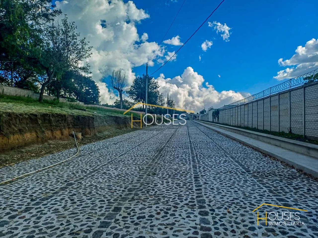 Vendo Terreno en Condominio Santa Sofia, carretera a San Juan Alotenango, Ciudad Vieja, Sacatepéquez — Terreno en Venta en Ciudad Vieja, Sacatepéquez — foto 6 de 8