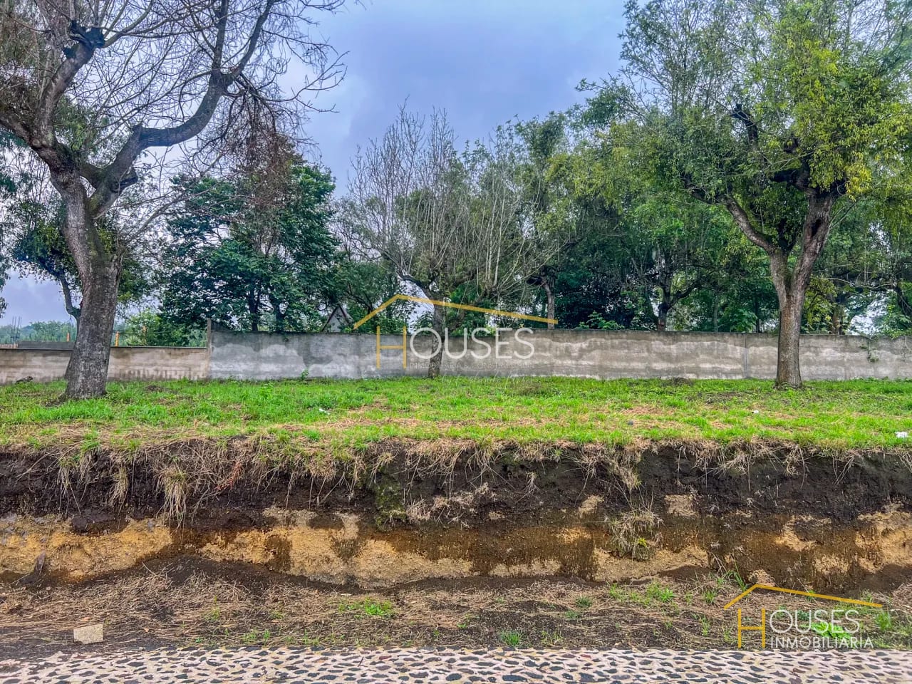Vendo Terreno en Condominio Santa Sofia, carretera a San Juan Alotenango, Ciudad Vieja, Sacatepéquez — Terreno en Venta en Ciudad Vieja, Sacatepéquez — foto 5 de 8