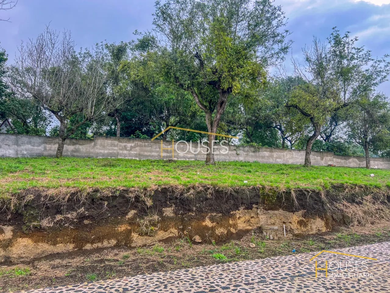 Vendo Terreno en Condominio Santa Sofia, carretera a San Juan Alotenango, Ciudad Vieja, Sacatepéquez — Terreno en Venta en Ciudad Vieja, Sacatepéquez — foto 2 de 8