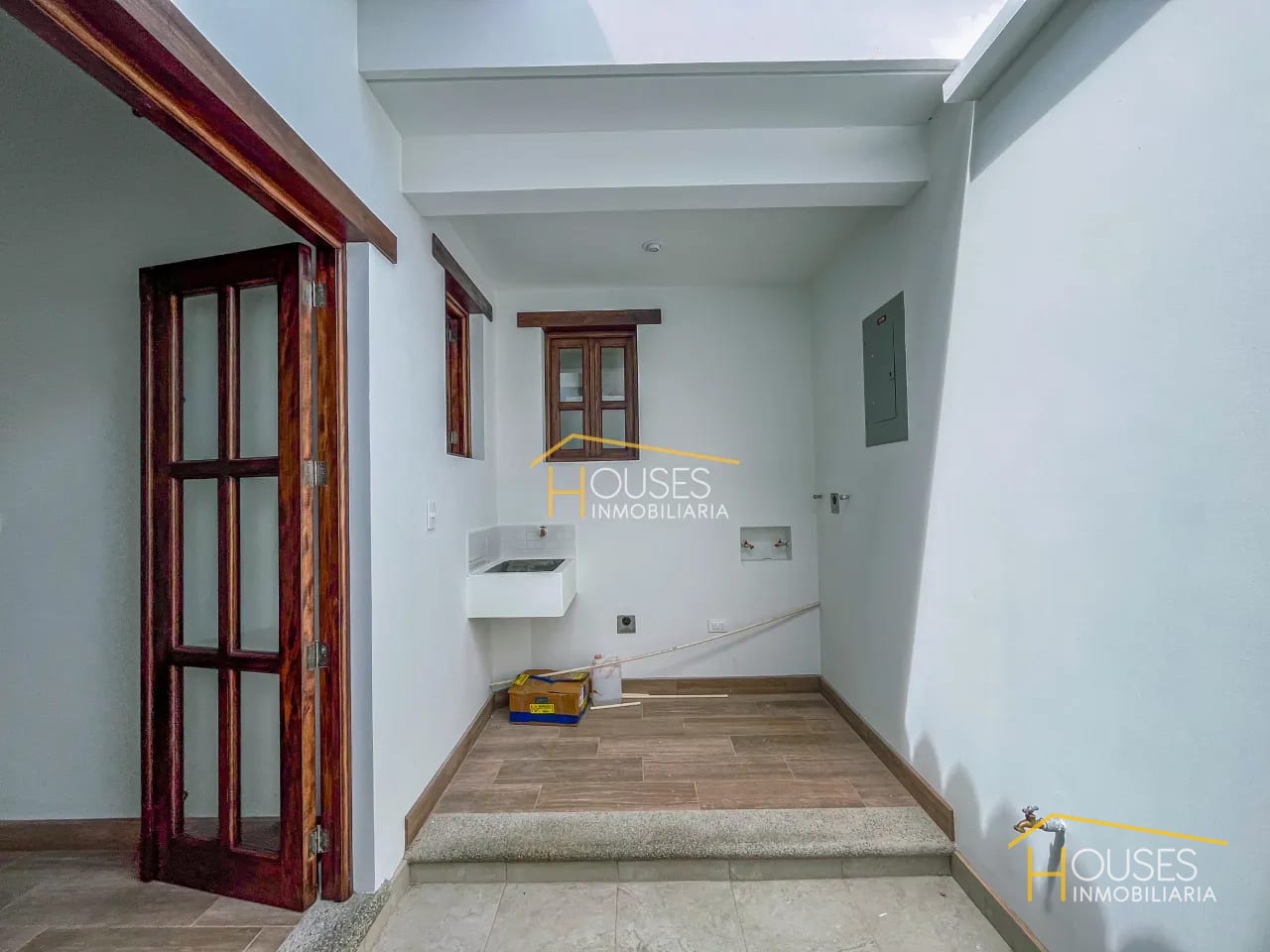 Vendo Casa en Portal de las Rosas, San Miguel Dueñas — Casa en Venta en San Miguel Dueñas, Sacatepéquez — foto 5 de 7
