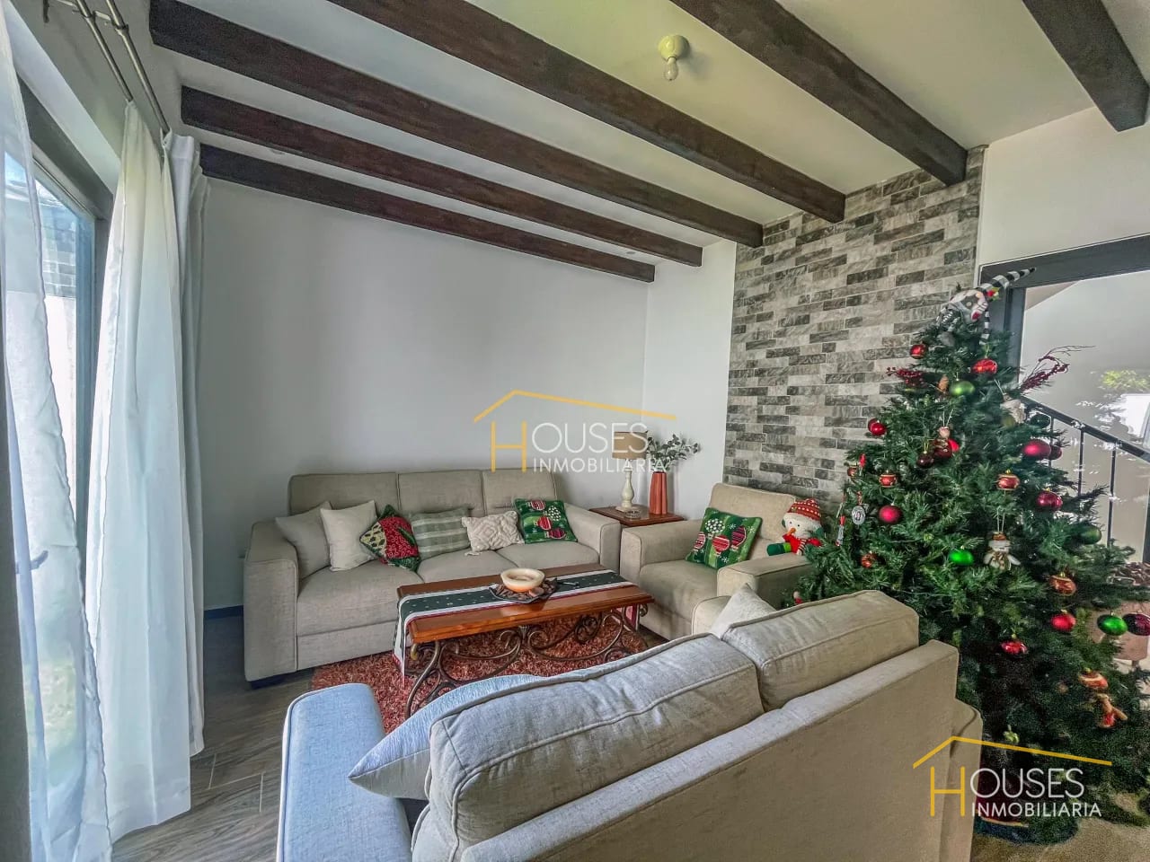 Vendo Casa en Hacienda del Comendador, San Miguel Dueñas — Casa en Venta en Hacienda del comendador, San Miguel Dueñas, Sacatepéquez — foto 1 de 11