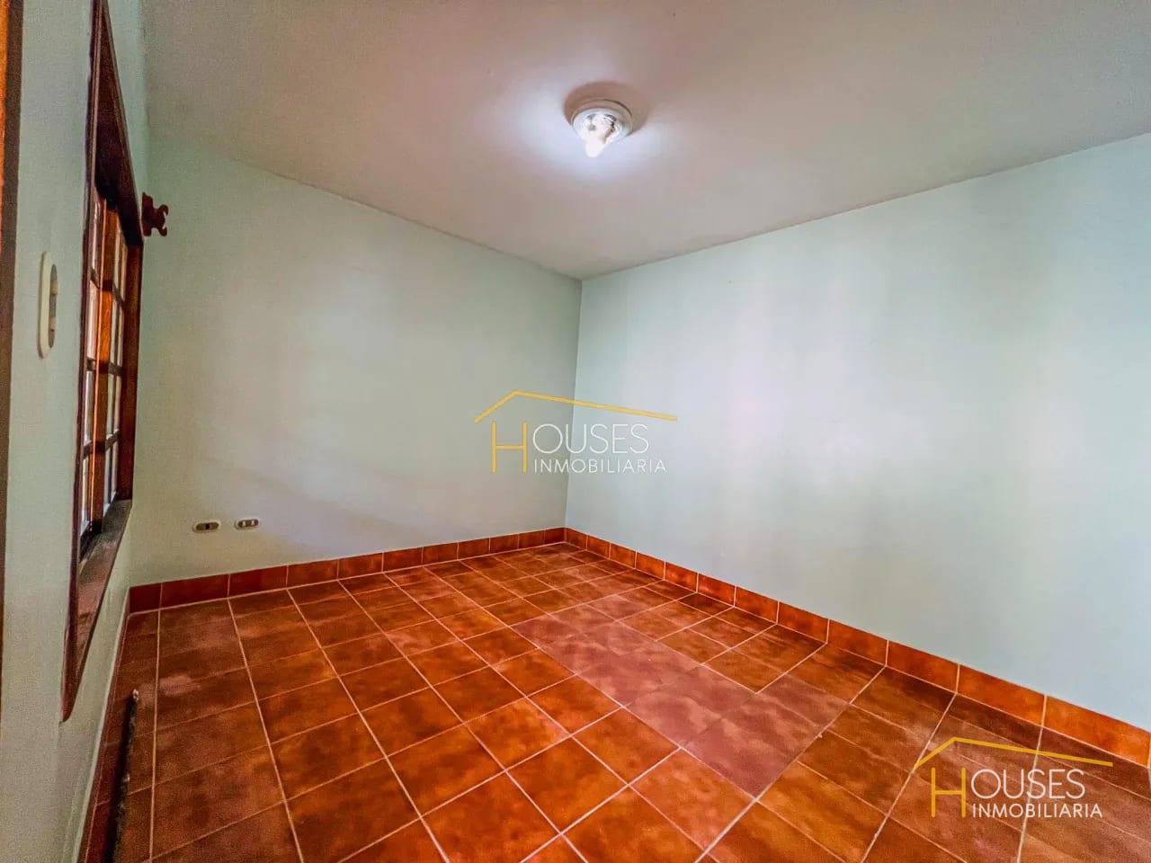 Vendo Casa fuera de residencial en San Miguel Dueñas — Casa en Venta en San Miguel Dueñas, Sacatepéquez — foto 7 de 14