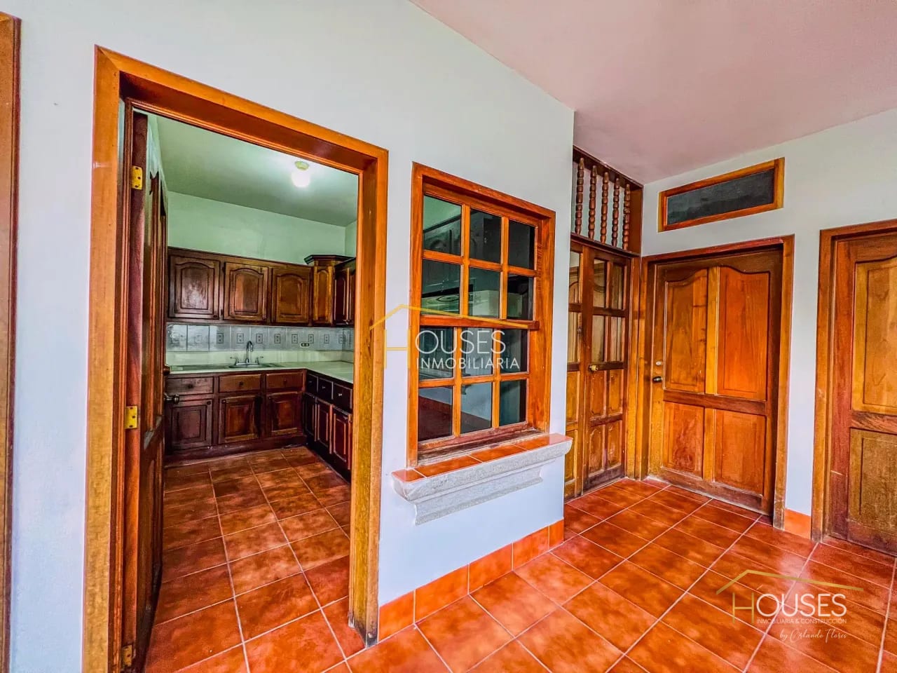 Vendo Casa fuera de residencial en San Miguel Dueñas - Image 4