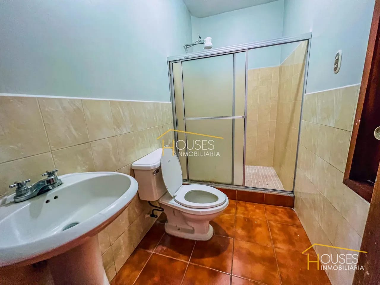 Vendo Casa fuera de residencial en San Miguel Dueñas — Casa en Venta en San Miguel Dueñas, Sacatepéquez — foto 10 de 14