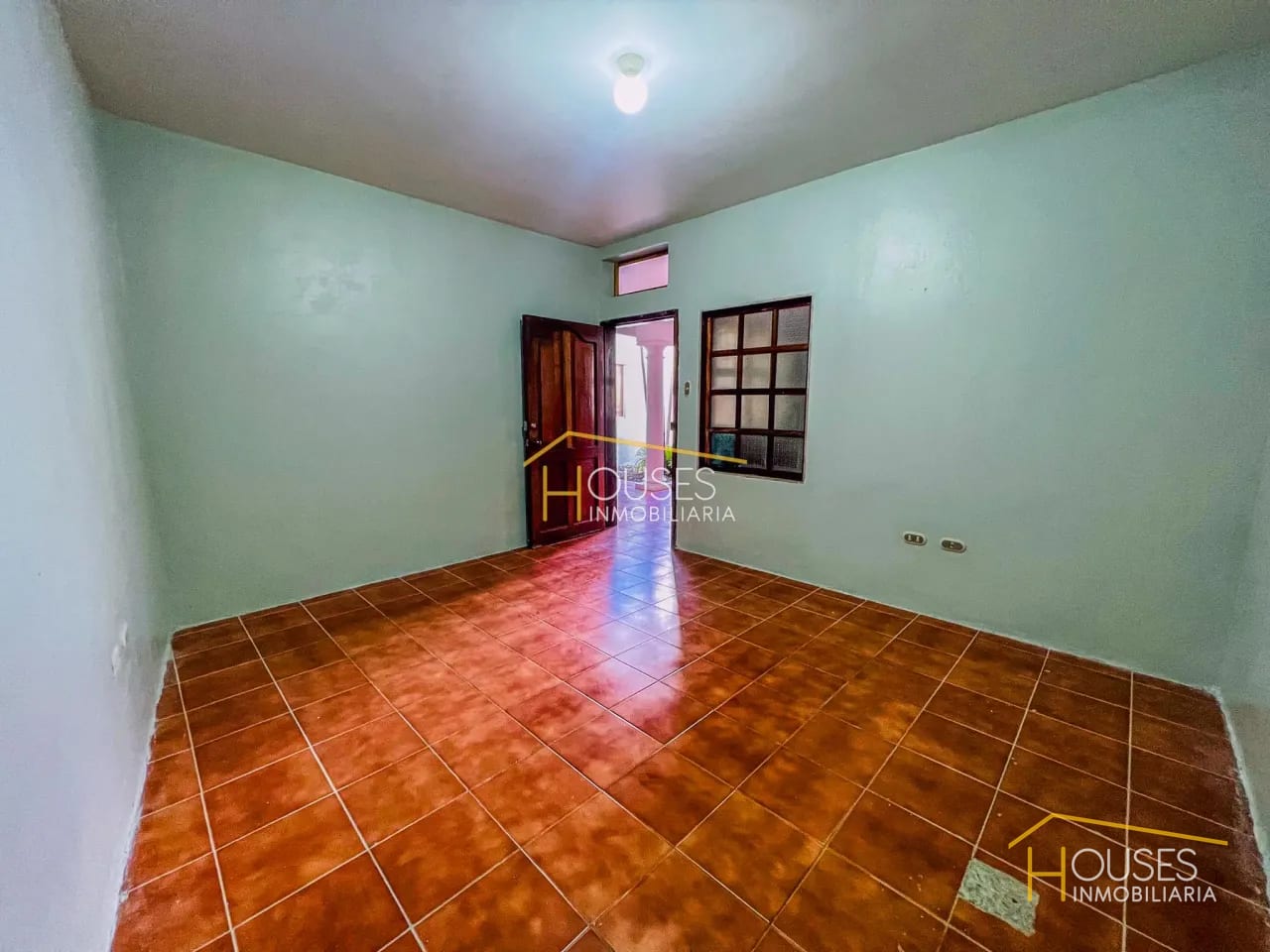 Vendo Casa fuera de residencial en San Miguel Dueñas — Casa en Venta en San Miguel Dueñas, Sacatepéquez — foto 12 de 14