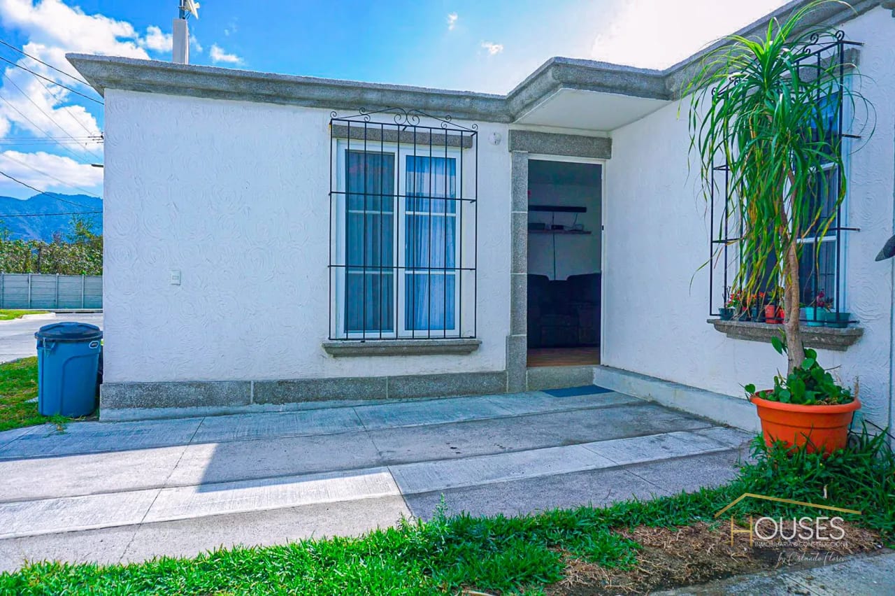Vendo Casa en Fuentes del Valle, San Miguel Dueñas — Casa en Venta en Fuentes Del Valle San Miguel, San Miguel Dueñas, Sacatepéquez — foto 1 de 10