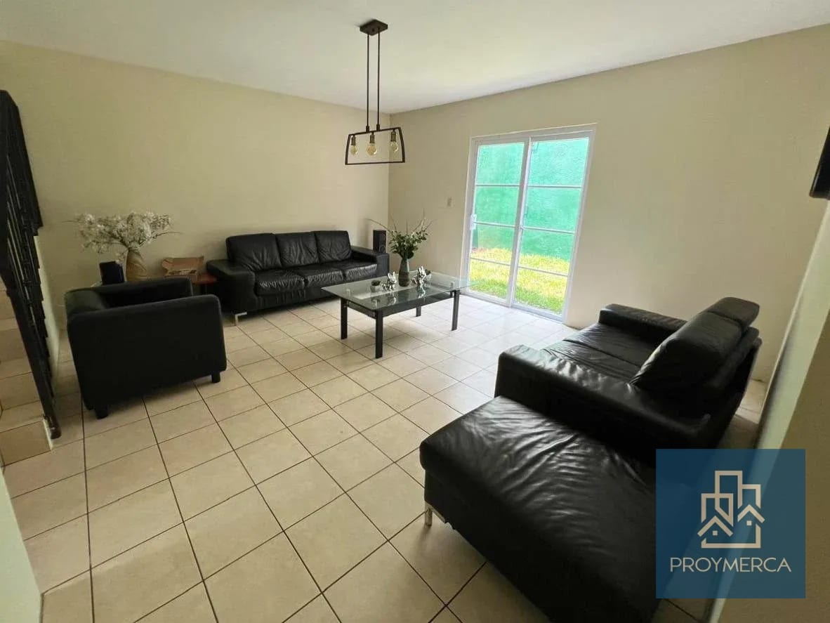 Townhouse en alquiler, Hacienda Real, Zona 16 — Apartamento en Alquiler en Hacienda Real, Zona 16, Guatemala, Ciudad — foto 1 de 11
