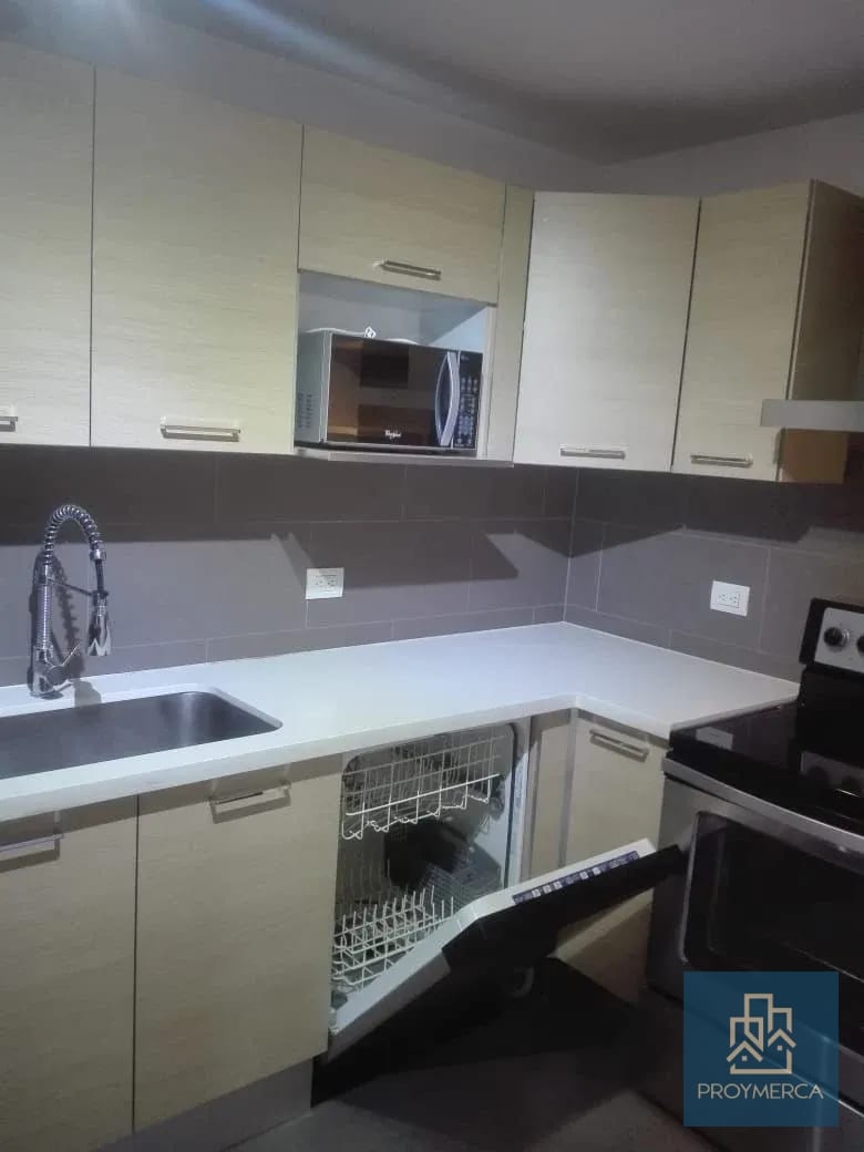 Apartamento en alquiler, Edificio Veinti4, zona 10 — Apartamento en Alquiler en Veinti4, Zona 10, Guatemala, Ciudad — foto 4 de 10