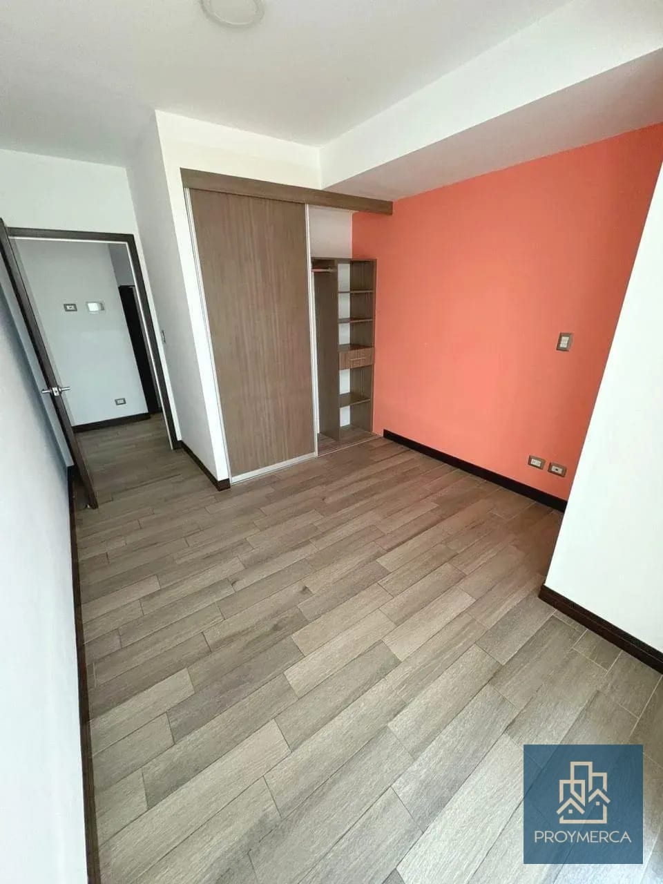 Apartamento en alquiler, Edificio San Isidro 20/21, Zona 16 — Apartamento en Alquiler en San Isidro 20/21, Zona 16, Guatemala, Ciudad — foto 9 de 12