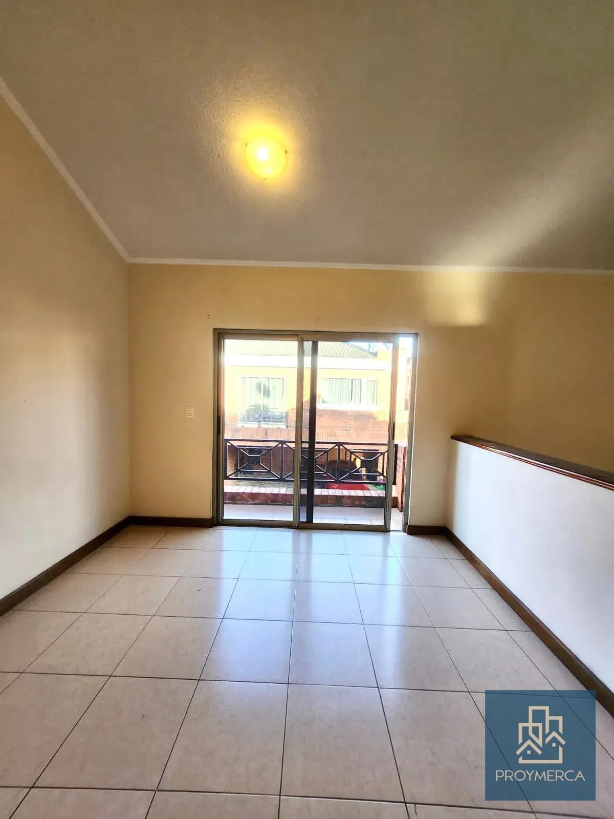 Casa en alquiler, Residencial Villas de Jacarandas de Cayalá, Zona 16 — Casa en Alquiler en Zona 16, Guatemala, Ciudad — foto 7 de 12