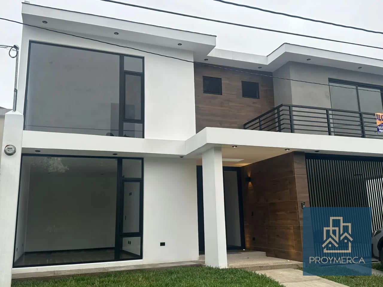 Casa en alquiler, Jardines de San Isidro, Zona 16 — Casa en Alquiler en Jardines de San Isidro, Zona 16, Guatemala, Ciudad — foto 13 de 15