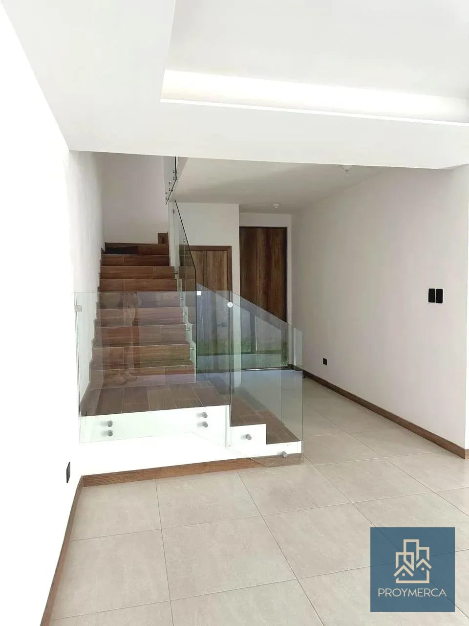 Casa en alquiler, Condominio Danté Kanajuyú, Zona 16 — Casa en Alquiler en Zona 16, Guatemala, Ciudad — foto 7 de 16
