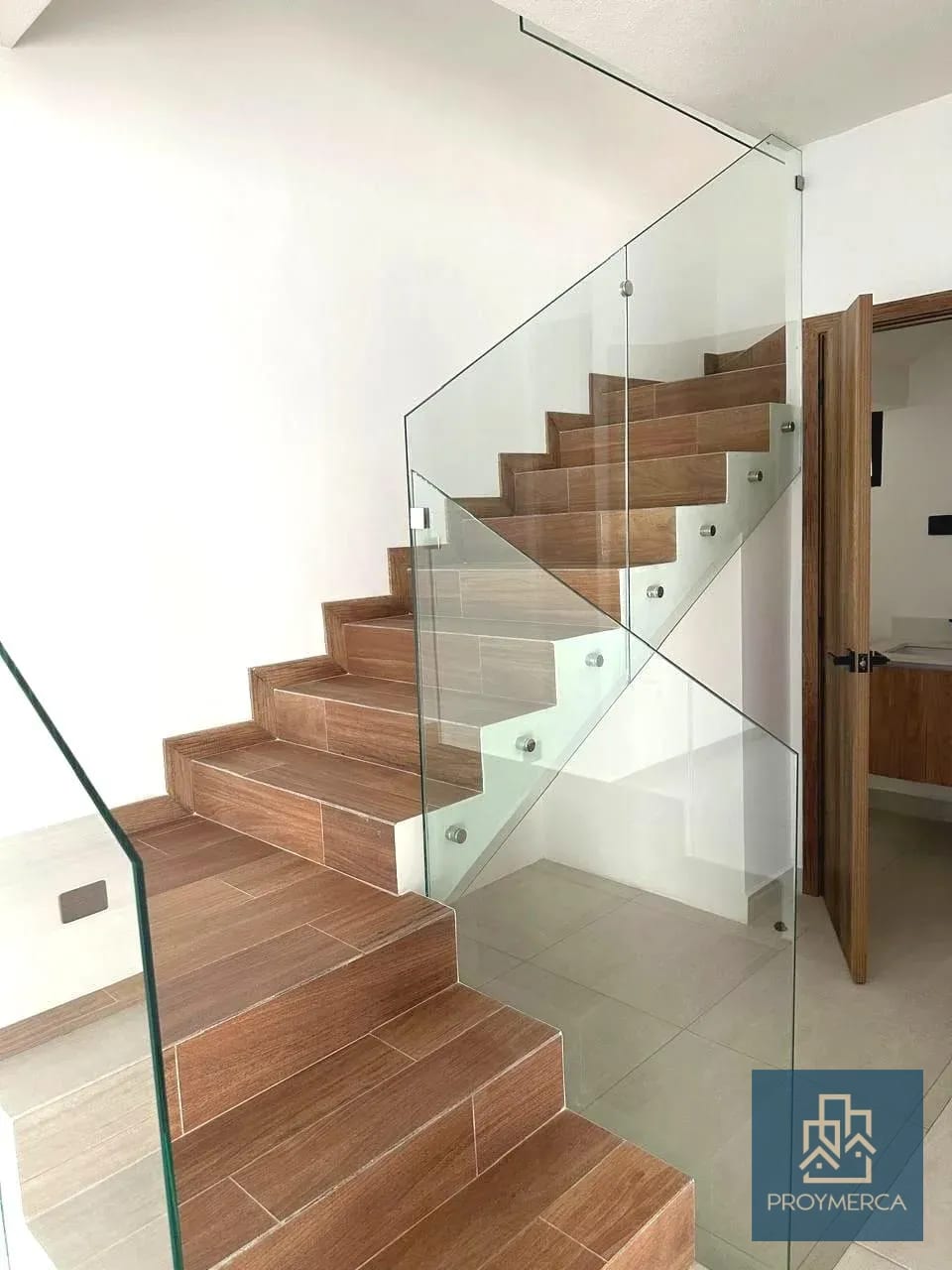 Casa en alquiler, Condominio Danté Kanajuyú, Zona 16 — Casa en Alquiler en Zona 16, Guatemala, Ciudad — foto 8 de 16