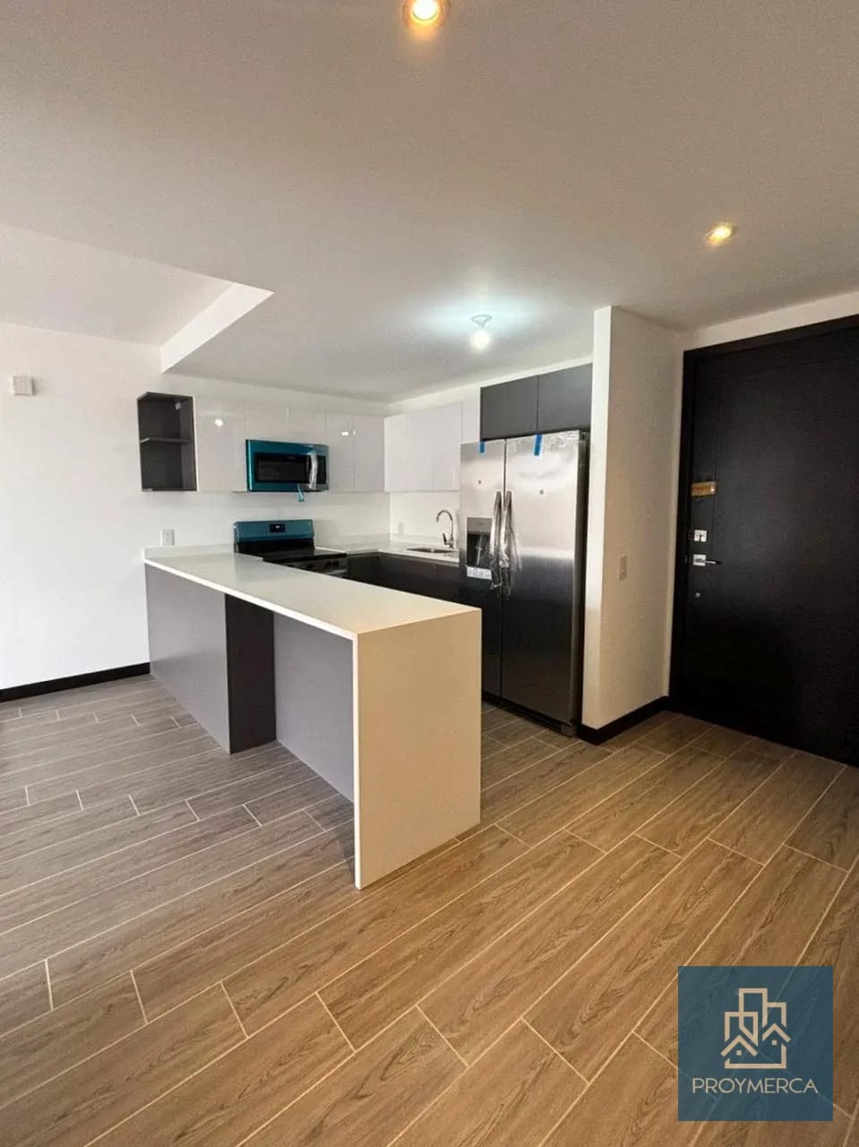Apartamento en alquiler, Edificio Alena , Zona 15 VH II - Image 3
