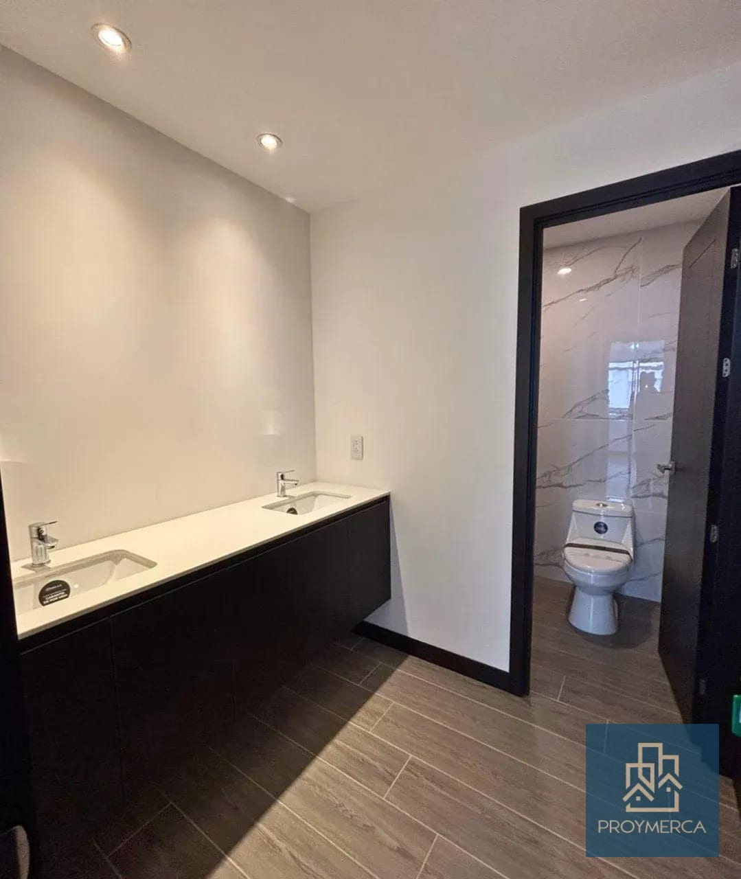 Apartamento en alquiler, Edificio Alena , Zona 15 VH II — Apartamento en Alquiler en Alena, Zona 15, Guatemala, Ciudad — foto 8 de 15