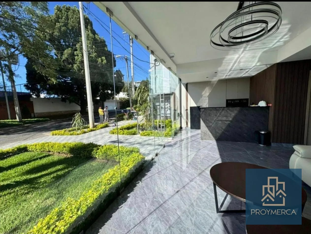 Amplio Apartamento en alquiler zona 15 — Apartamento en Alquiler en Zona 15, Guatemala, Ciudad — foto 2 de 12