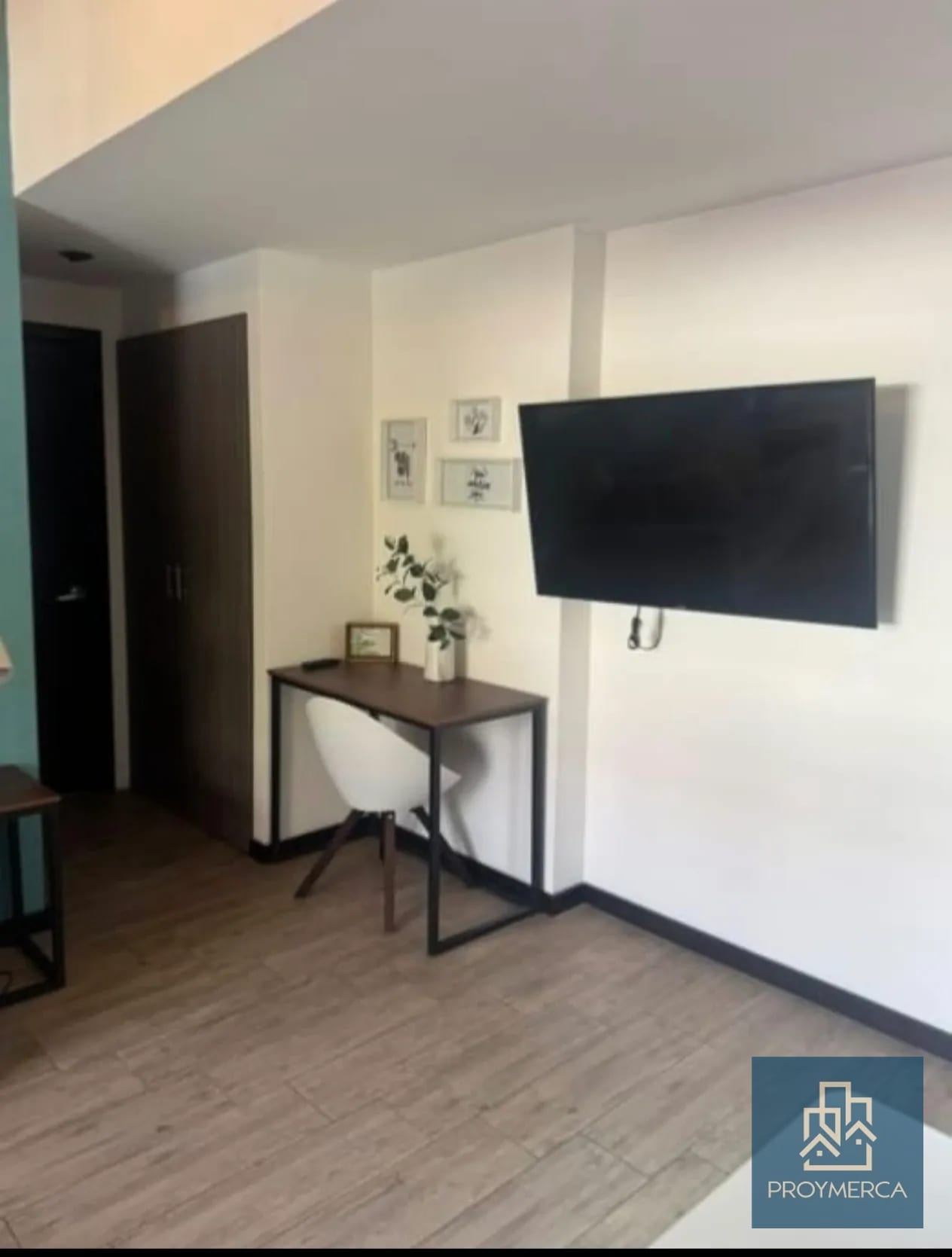 Apartamento Amueblado en zona 10 — Apartamento en Alquiler en Zona 10, Guatemala, Ciudad — foto 6 de 9