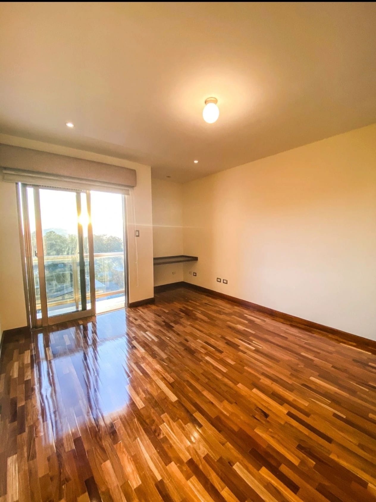 Precioso Apartamento en Alquiler zona 15 VHI — Apartamento en Alquiler en Zona 15, Guatemala, Ciudad — foto 5 de 11