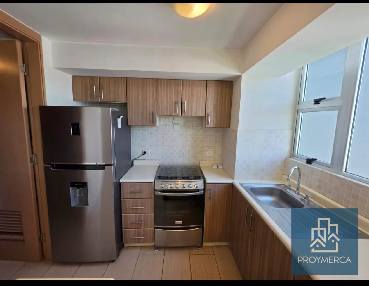 Amplio Apartamento en Alquiler zona 14 — Apartamento en Alquiler en Condado La Villa, Zona 14, Guatemala, Ciudad — foto 8 de 11
