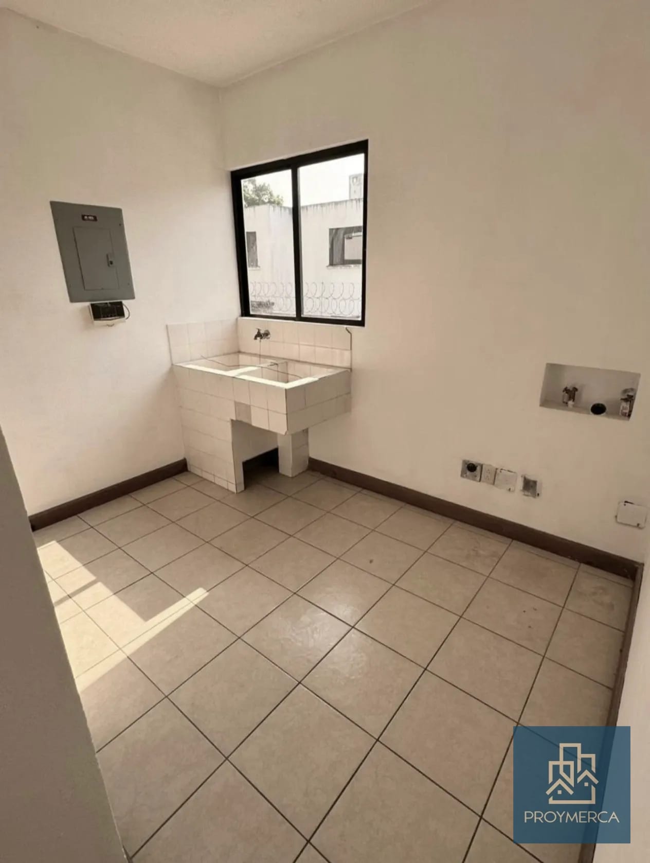 Casa en Alquiler zona 16 — Casa en Alquiler en Zona 16, Guatemala, Ciudad — foto 7 de 8