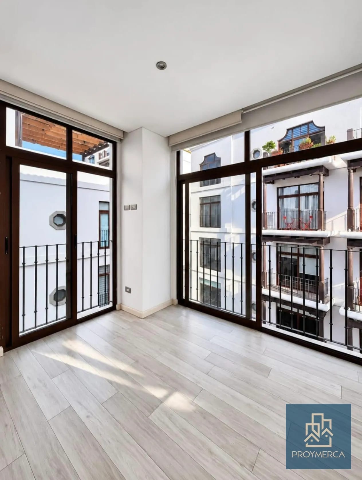 Apartamento en venta Lirios de Cayalà zona 16 — Apartamento en Venta en Lirios de Cayalá I, Zona 16, Guatemala, Ciudad — foto 2 de 9