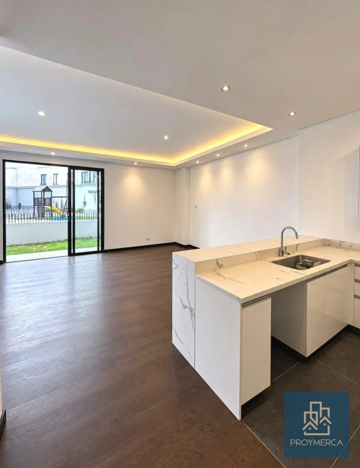 Apartamento con jardín Nogales zona 16 — Apartamento en Venta en Nogales de Cayalá, Zona 16, Guatemala, Ciudad — foto 2 de 12