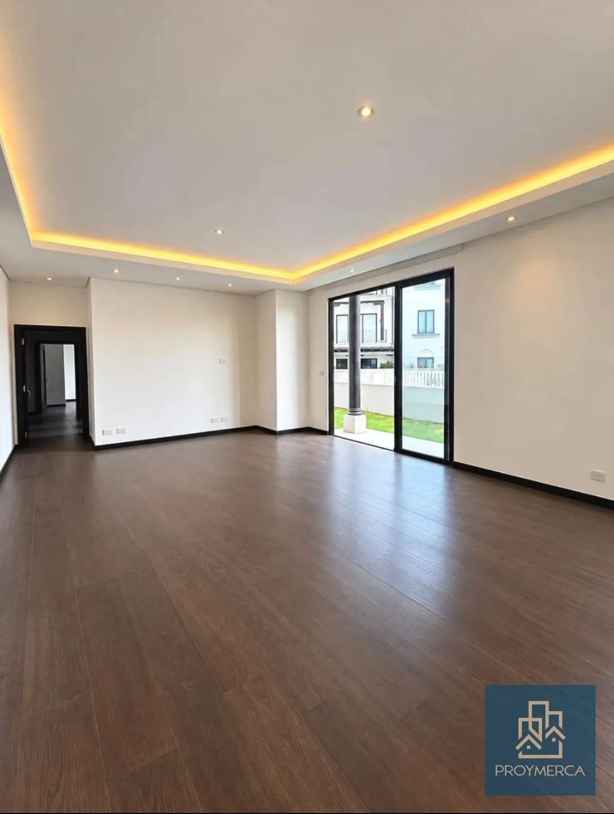 Apartamento con jardín Nogales zona 16 — Apartamento en Venta en Nogales de Cayalá, Zona 16, Guatemala, Ciudad — foto 5 de 12