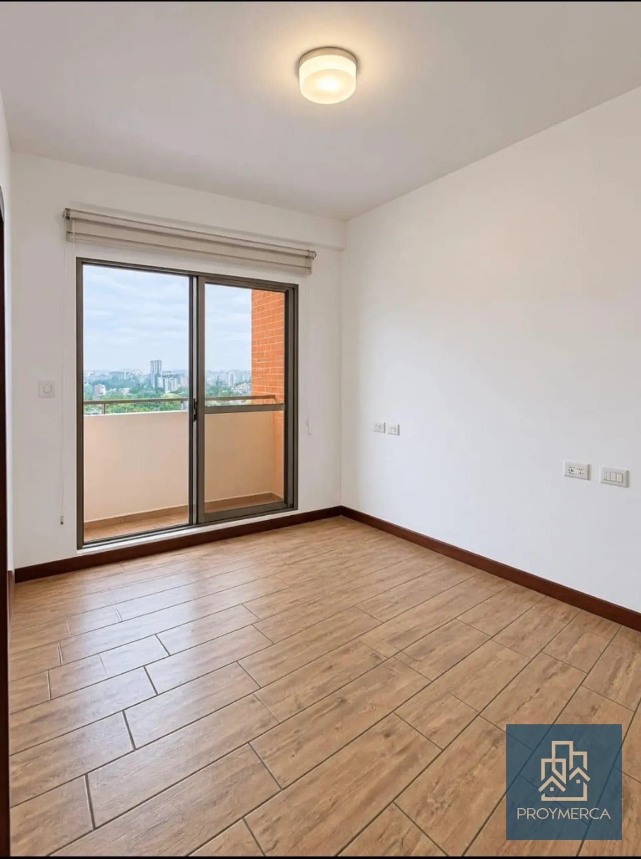 Apartamento en Alquiler zona 10 — Apartamento en Alquiler en Zona 10, Guatemala, Ciudad — foto 7 de 16