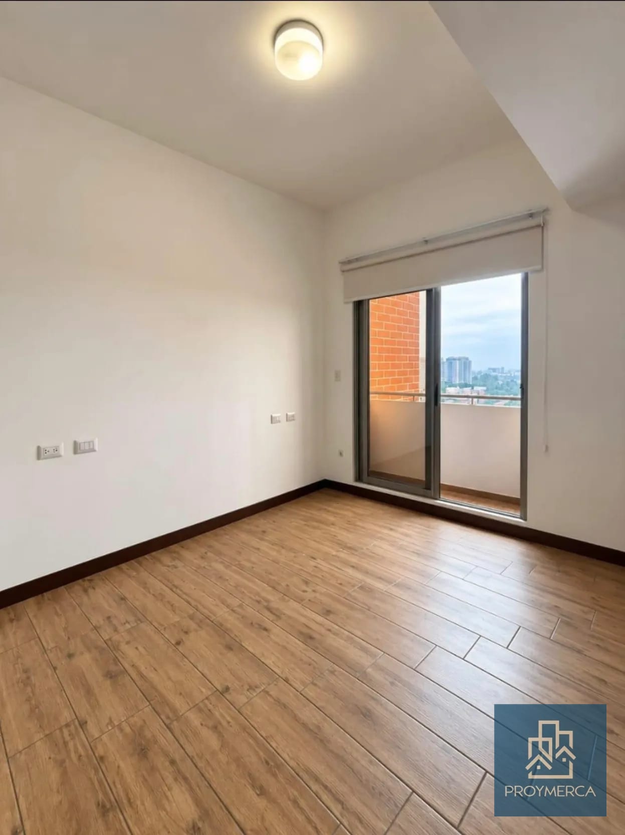 Apartamento en Alquiler zona 10 — Apartamento en Alquiler en Zona 10, Guatemala, Ciudad — foto 13 de 16