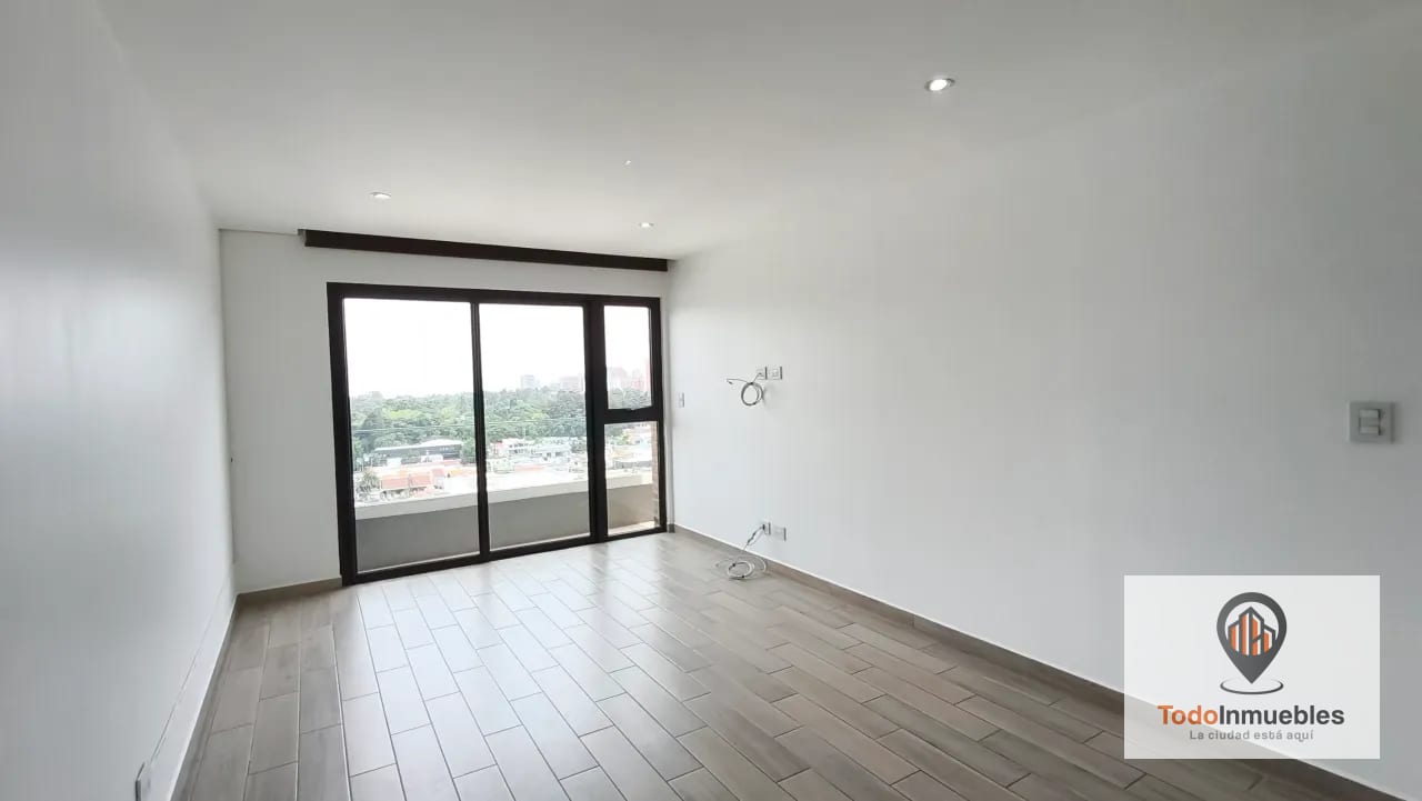 Apartamento en Renta en Parque 10 -3 habitaciones — Apartamento en Alquiler en Parque 10, Zona 10, Guatemala, Ciudad — foto 1 de 17