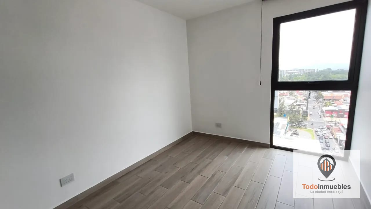 Apartamento en Renta en Parque 10 -3 habitaciones — Apartamento en Alquiler en Parque 10, Zona 10, Guatemala, Ciudad — foto 15 de 17