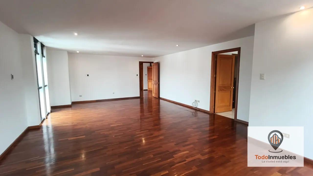 Apartamento en Renta en Tiffany z10 — Apartamento en Alquiler en Zona 10, Guatemala, Ciudad — foto 6 de 15