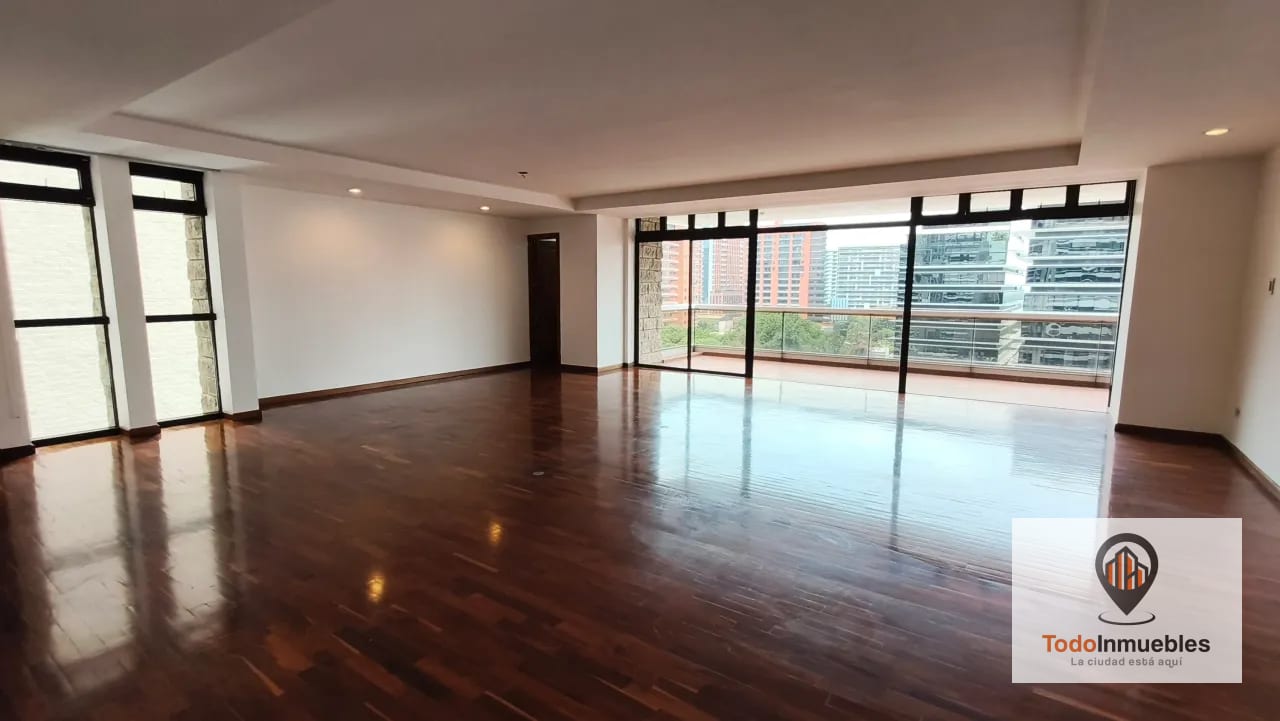Apartamento en Renta en Tiffany z10 — Apartamento en Alquiler en Zona 10, Guatemala, Ciudad — foto 1 de 15