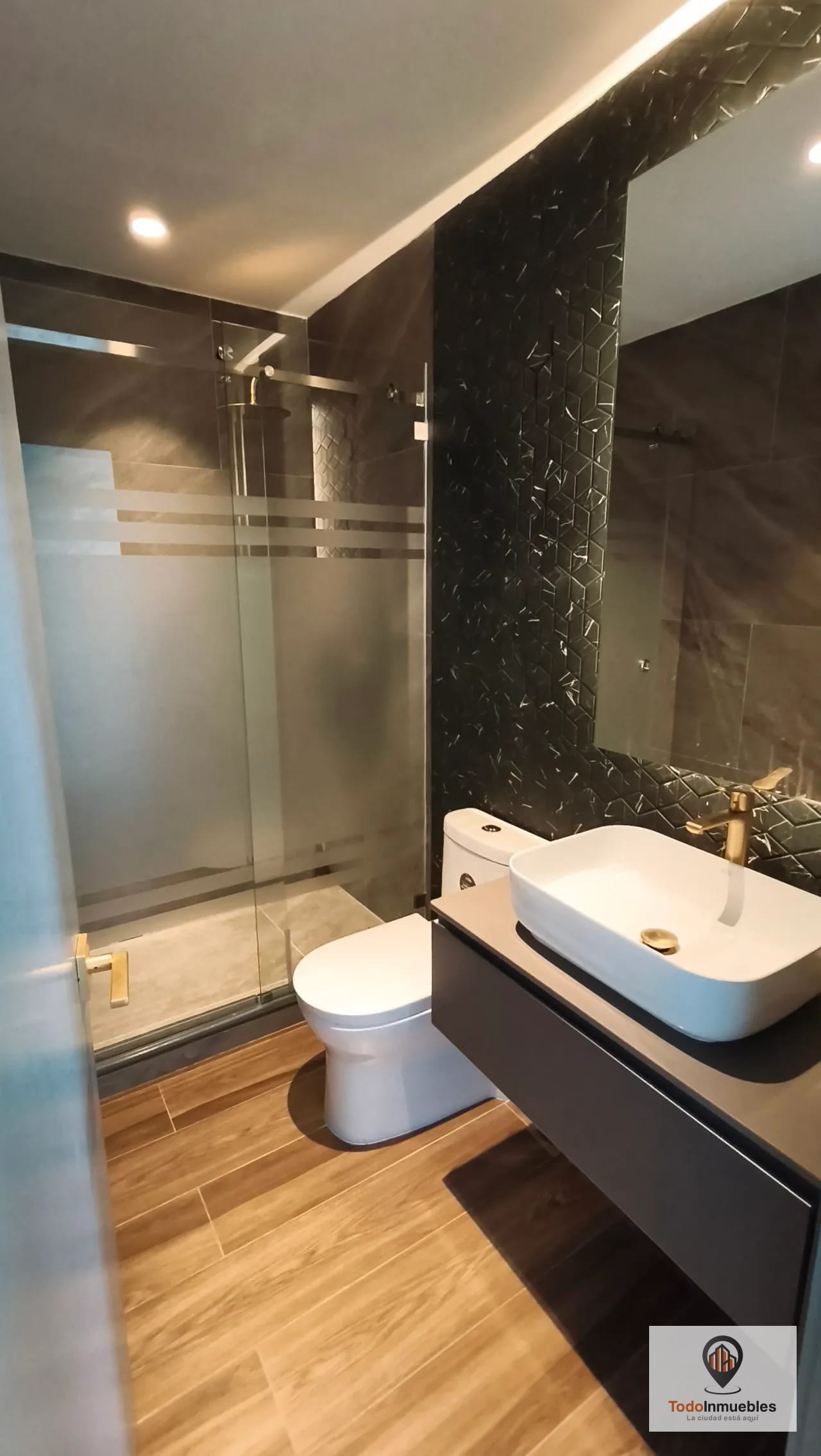 Apartamento en Renta en Atarah z10 — Apartamento en Alquiler en Atarah, Zona 10, Guatemala, Ciudad — foto 9 de 13