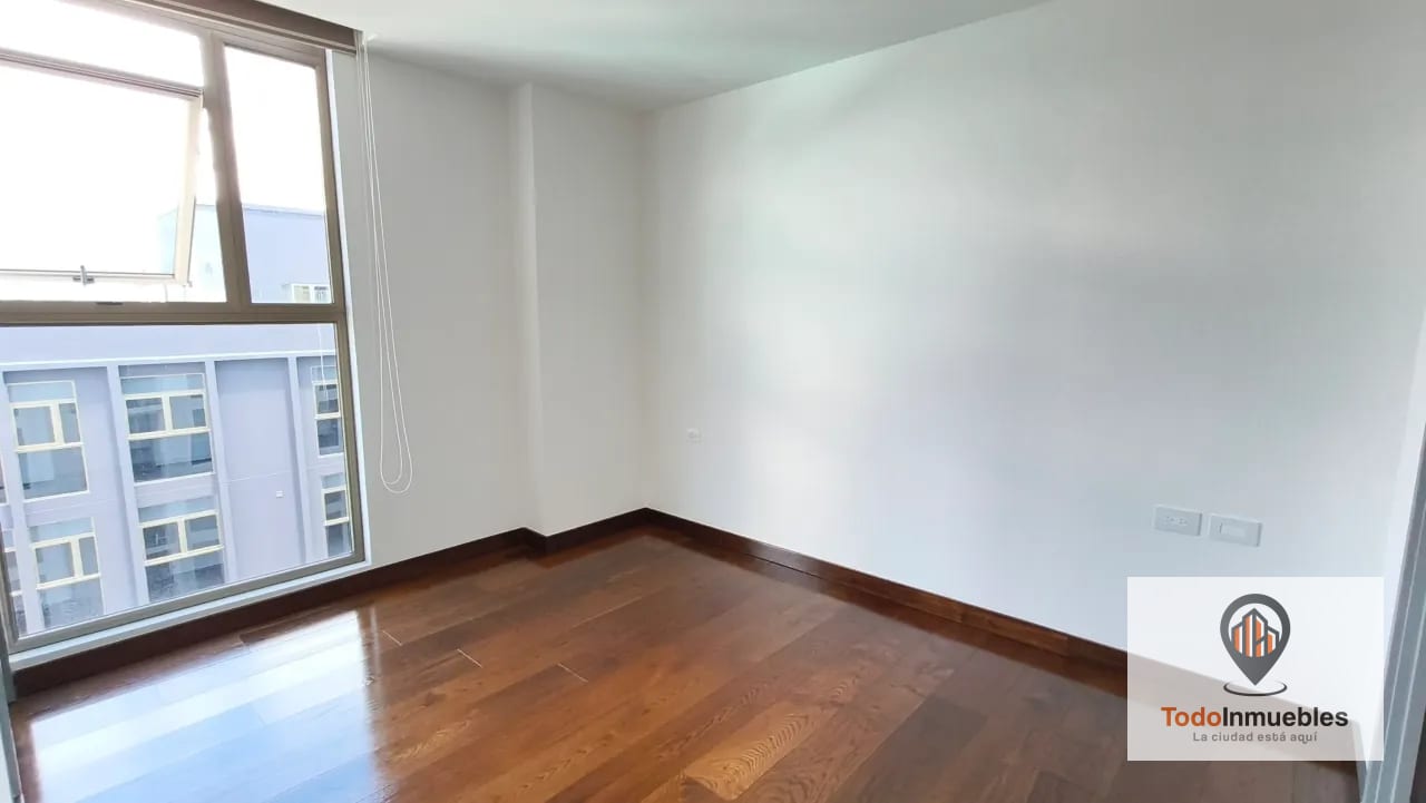 Apartamento en Renta en Atarah z10 — Apartamento en Alquiler en Atarah, Zona 10, Guatemala, Ciudad — foto 11 de 13