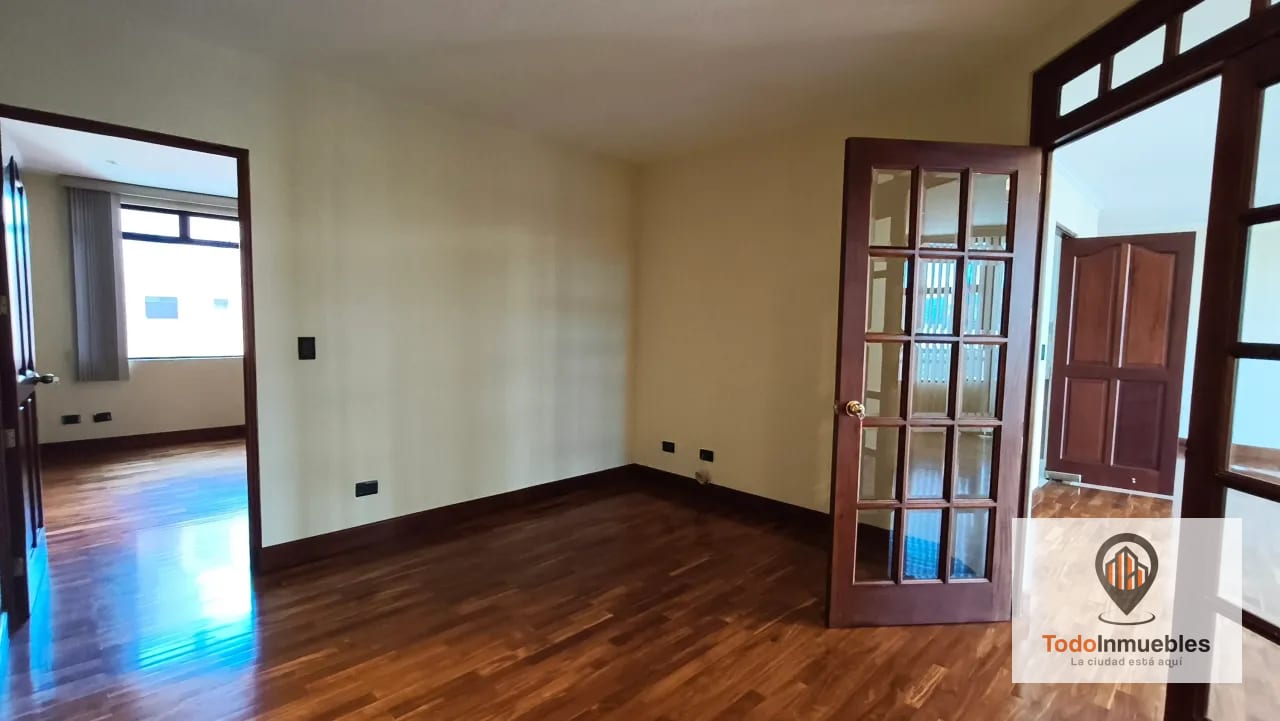 Apartamento en Renta en z10 San Ignacio — Apartamento en Alquiler en San Ignacio, Zona 10, Guatemala, Ciudad — foto 9 de 15
