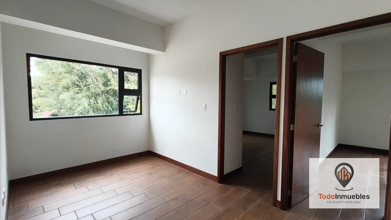 Apartamento en Renta en Casalini Los Arcos z10 — Apartamento en Alquiler en Casalini Los Arcos, Zona 10, Guatemala, Ciudad — foto 15 de 17
