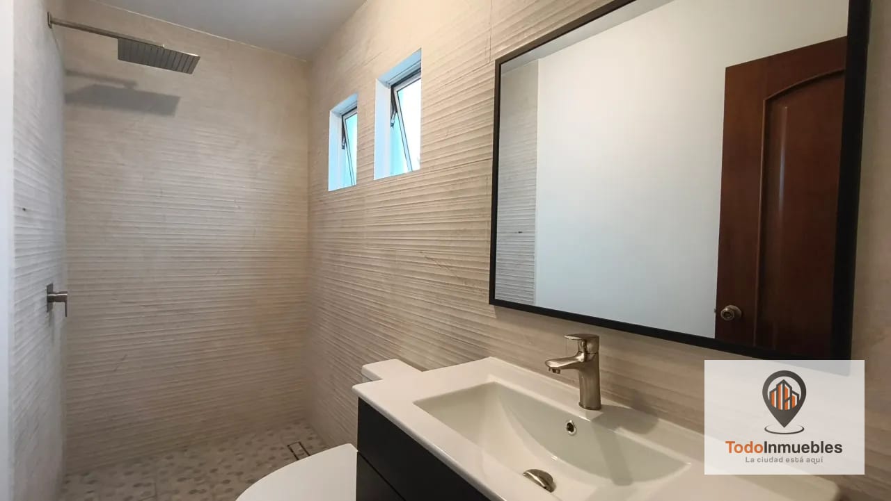 Casa en Venta en km 15.8 Carretera a El Salvador — Casa en Venta en Carretera a El Salvador, Guatemala, Ciudad — foto 2 de 12