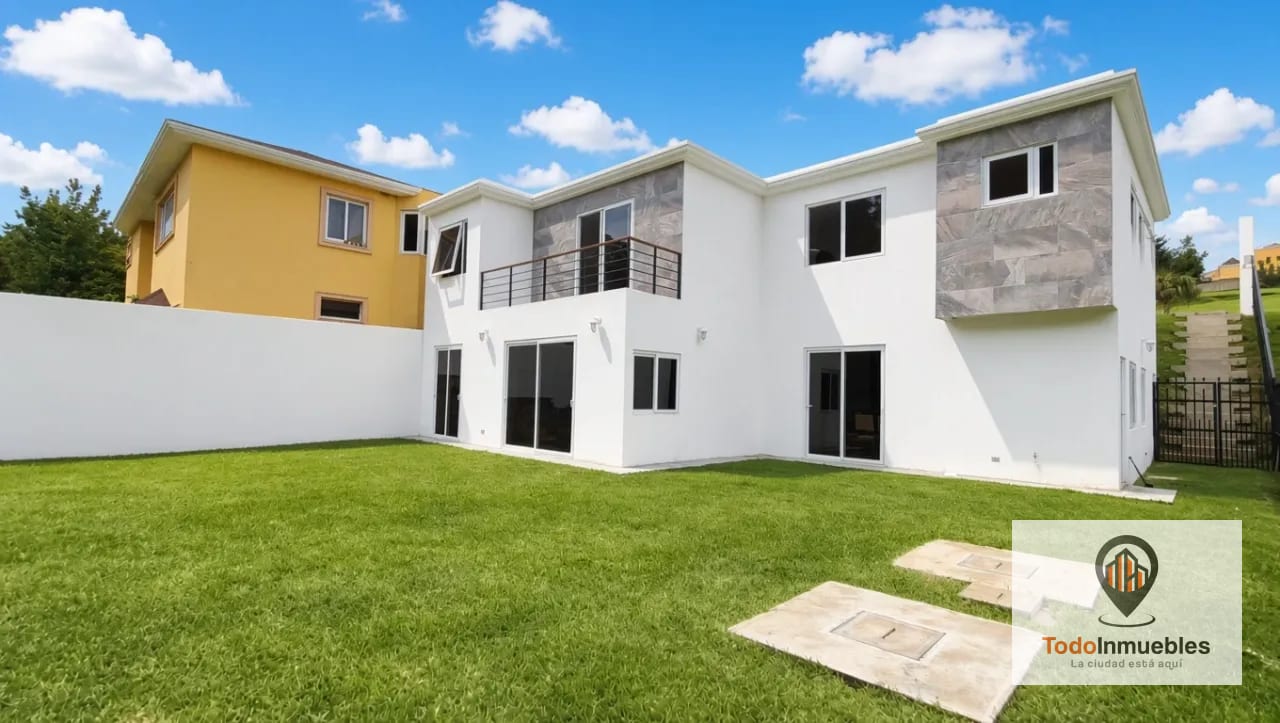 Casa nueva en Venta en km 20.7 Ruta a Fraijanes — Casa en Venta en Fraijanes, Carretera a El Salvador, Guatemala, Ciudad — foto 13 de 14